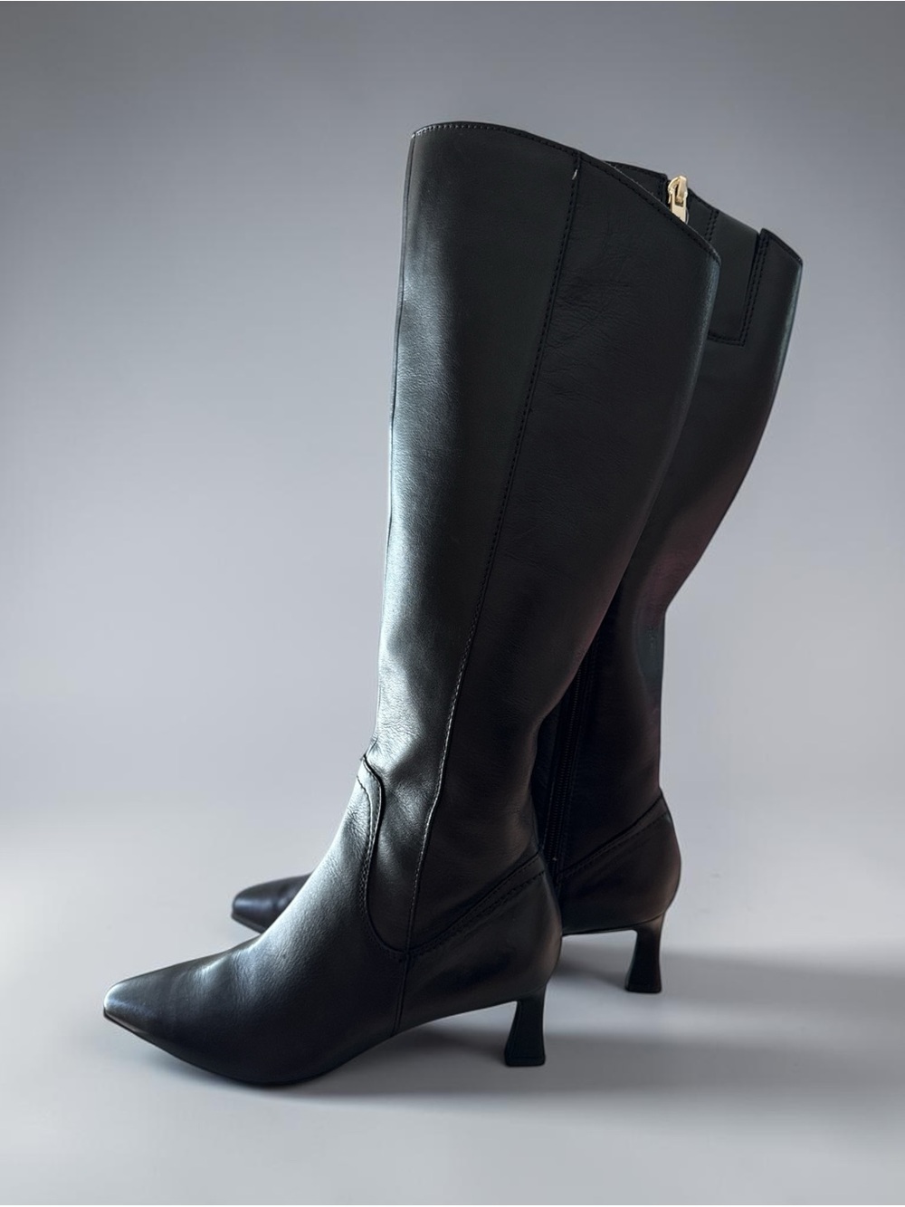 Kitten heel Classic Black Knee-High Leather Boots